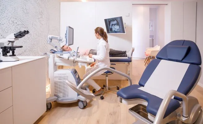 hycosy München Kinderwunsch Eileiterdurchgängigkeitsprüfung